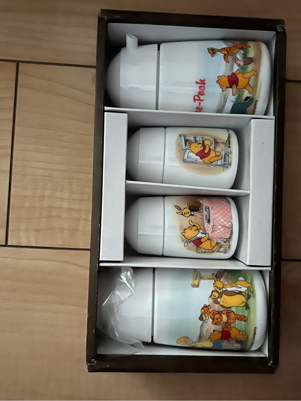 Disney Winnie the Pooh tableware Seasoning Set New Vintage